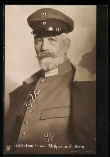 AK Reichskanzler von Bethmann Hollweg mit Eisernen Kreuzen