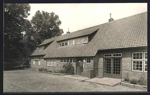 AK Bergen op Zoom, Jeugdherberg Klavervelden