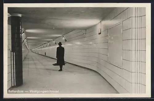 AK Rotterdam, Voetgangers-tunnel