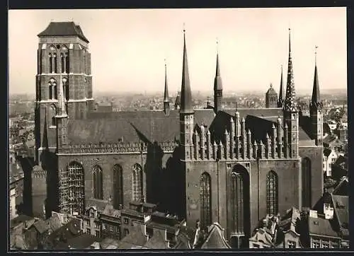 AK Danzig / Gdansk, Marienkirche, Südfront