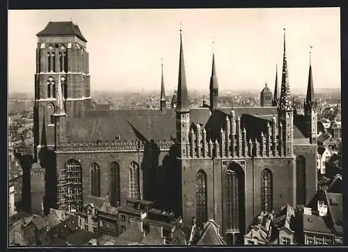 AK Danzig / Gdansk, Marienkirche, Südfront