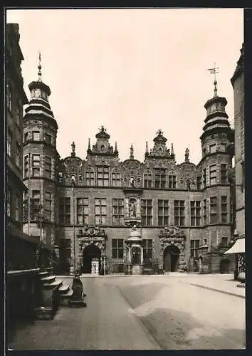 AK Danzig / Gdansk, Zeughaus