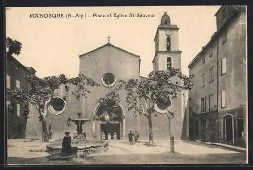 AK Manosque /B.-Alp., Place et Eglise St-Sauveur