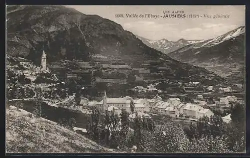 AK Jausiers, Les Alpes, Vallée de l`Ubaye, Vue générale