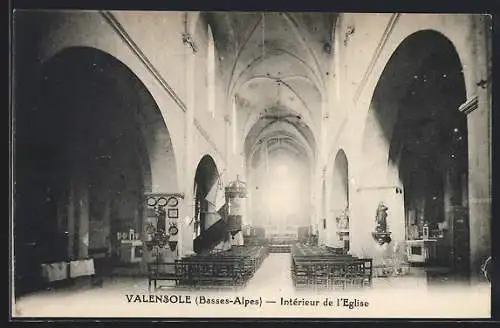 AK Valensole /A.-B., Intérieur de l`Eglise