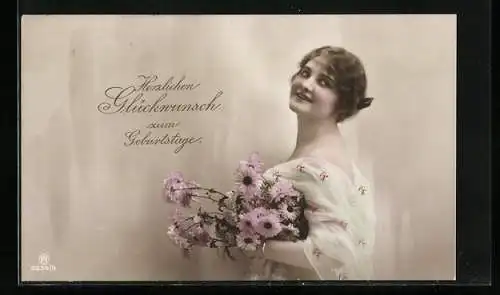 Foto-AK RPH Nr. 5234 /5: Eine junge Frau mit einem Strauss Blumen