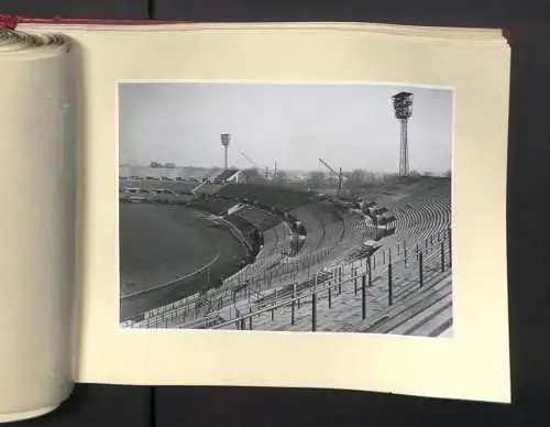 Fotoalbum mit 73 Fotografien, Ansicht Wien, Ernst-Happel-Stadion /Praterstadion, Ausbau 1956-1959, Baumeister