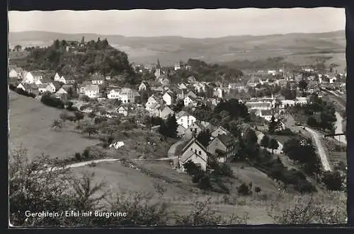 AK Gerolstein /Eifel, Totalansicht mit Burgruine