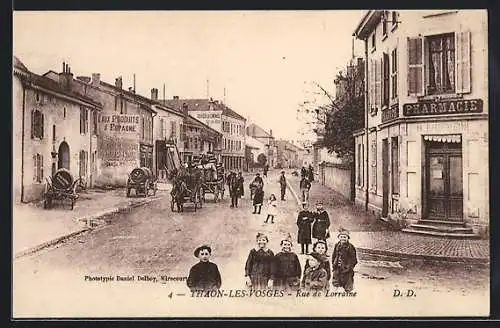 AK Thaon-les-Vosges, Rue de Lorraine