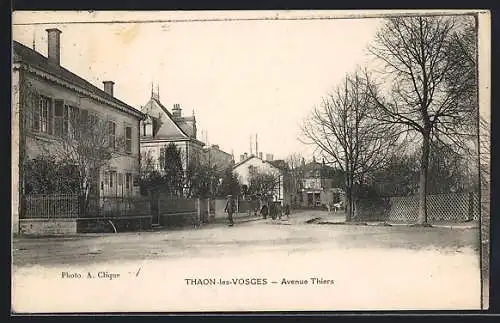 AK Thaon-les-Vosges, Avenue Thiers