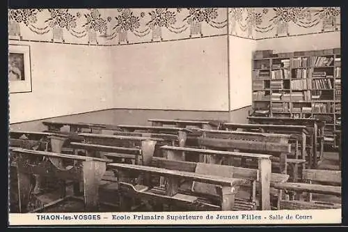 AK Thaon-les-Vosges, Ecole Peimaire Supèrieure de Jeunes Filles-Salle de Cours