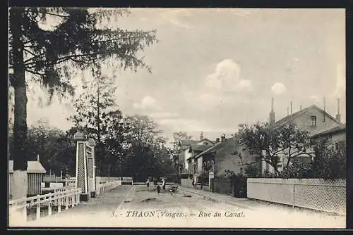 AK Thaon-les-Vosges, Rue du Canal