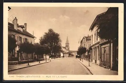 AK Thaon-les-Vosges, Rue de La Gare