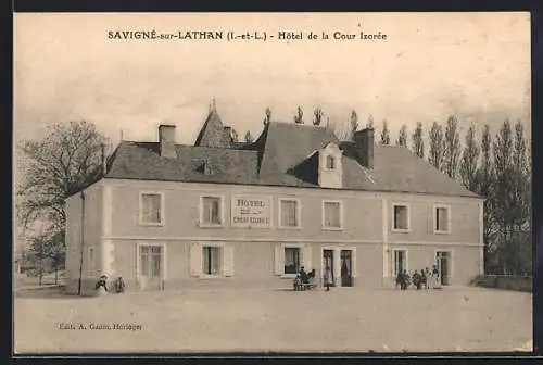 AK Savigné-sur-Lathan, Hotel de la Cour Izorée