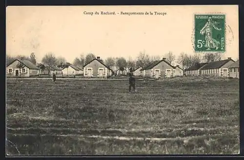 AK Camp du Ruchard /I.-et-L., Baraquements de la Troupe