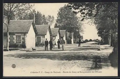 AK Camp du Ruchard /I.-et-L., Entrée du Camp et Baraquements des Officiers