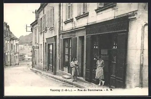 AK Vouvray /I.-et-L., Rue du Commerce