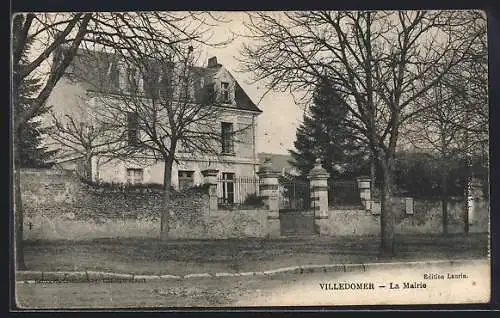 AK Villedomer, la Mairie