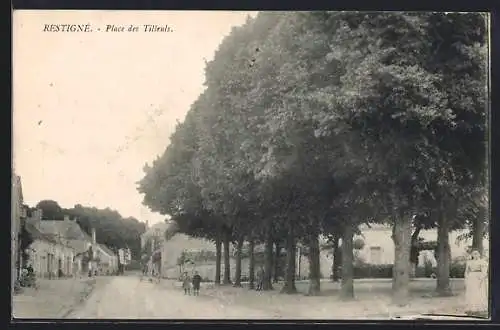 AK Restigné /I.-et-L., Place des Tilleuls