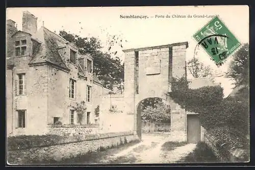 AK Semblancay /I.-et-L., Porte du Chateau du Grand-Launay