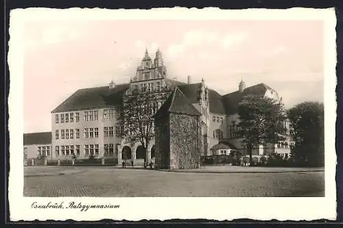 AK Osnabrück, Ratsgymnasium, Strassenansicht mit Turm