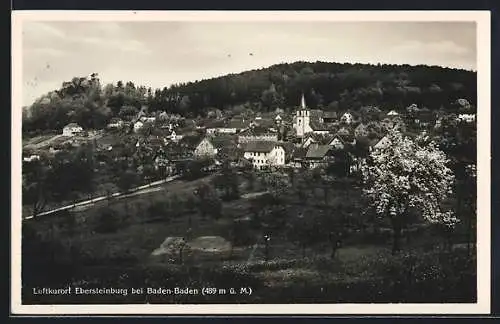 AK Ebersteinburg /Baden-Baden, Gesamtansicht mit Strasse aus der Vogelschau