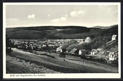 AK Ungedanken /Fritzlar, Ortsansicht mit Umgebung aus der Vogelschau