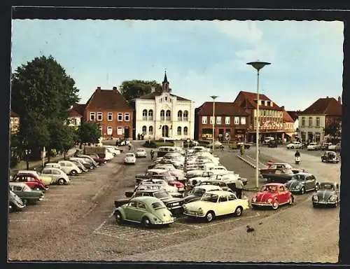 AK Oldenburg in Holstein, Markt mit Parkplatz