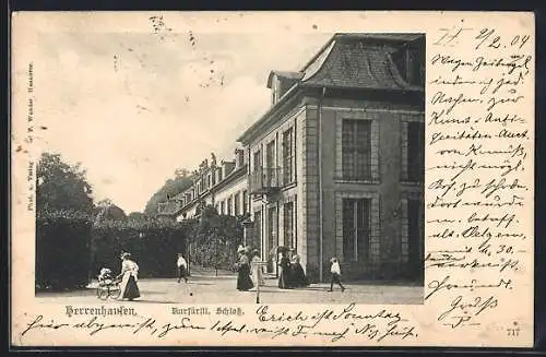 AK Hannover-Herrenhausen, Kurfürstliches Schloss, Mutter mit Kinderwagen