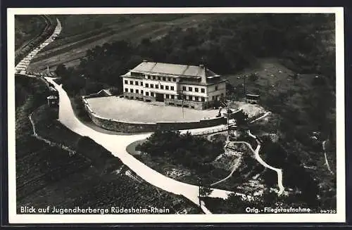 AK Rüdesheim am Rhein, Blick auf Jugendherberge, Fliegeraufnahme