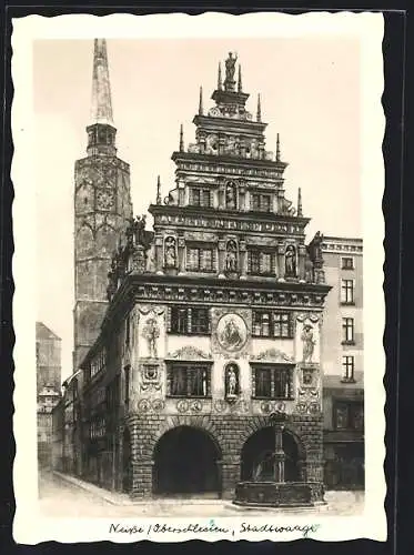 AK Neisse /Oberschlesien, Stadtwaage mit Brunnen