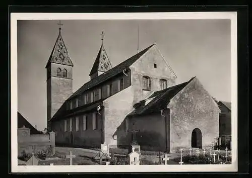 Foto-AK Deutscher Kunstverlag, Nr. 16: Insel Reichenau /Niederzell, Stiftskirche S. Peter und Paul