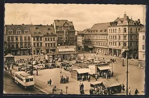 AK Annaberg, ein Bus parkt auf dem Marktplatz