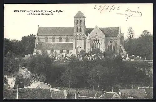 AK Oulchy-le-Chateau, Eglise et Anciens Remparts