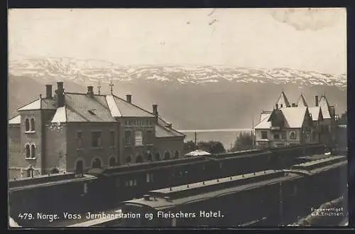 AK Voss, Jernbanestation og Fleischers Hotel