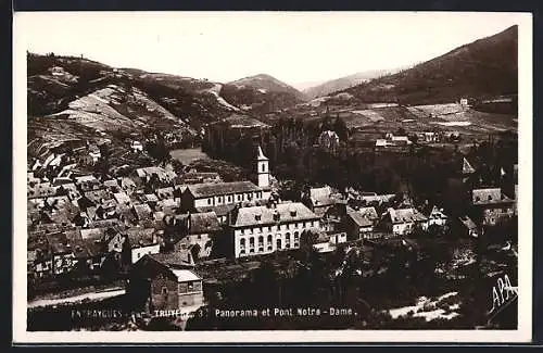 AK Entraygues-sur-Truyère, Panorama et Pont Notre-Dame