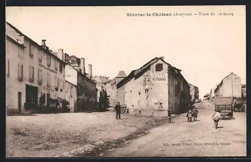 AK Séverac-le-Chateau, Place du Faubourg