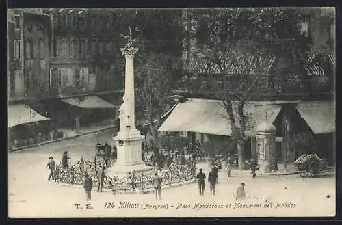 AK Millau /Aveyron, Place Mandaroux et Monument des Mobiles