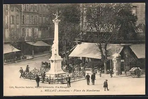 AK Millau /Aveyron, Place du Mandarous