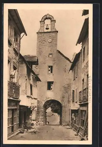 AK Villecomtal /Aveyron, La Porte de l`Horloge