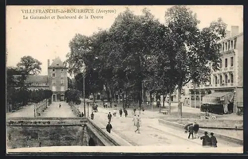 AK Villefranche-de-Rouergue, Le Guiraudet et Boulevard de la Douve