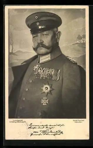 AK Portrait von Generalfeldmarschall Paul von Hindenburg in Uniform mit Mütze