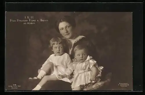 AK I.K.H. Frau Prinzessin Franz von Bayern mit Kindern