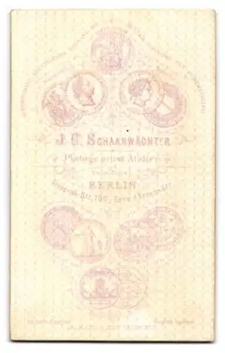 Fotografie J.C. Schaarwächter, Berlin, Friedrich Str. 190, Porträt eines jungen Mannes mit Schnurrbart