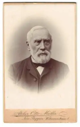 Fotografie Otto Müller, Neuruppin, Wichmannstrasse 8, Älterer Herr mit Bart.