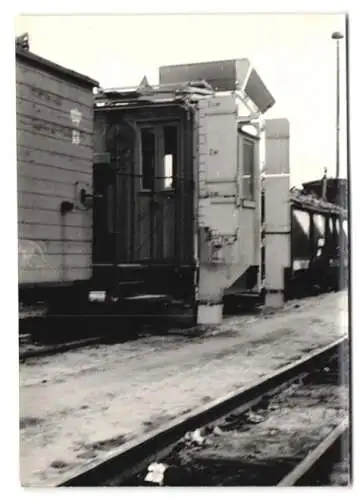 27 Fotografien Ansicht Dresden, Deutsche Reichsbahn DDR, Eisenbahn, Bahnhof, Lokschuppen, Lokomotiven, Dampflok u.a.