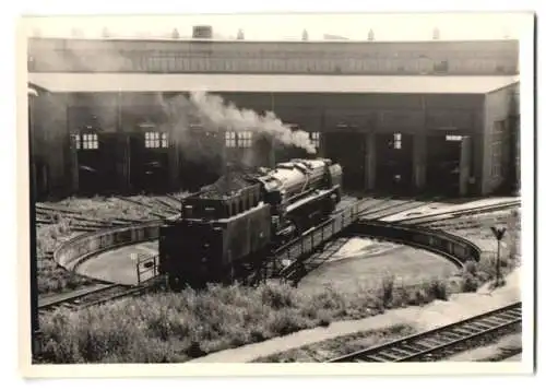 27 Fotografien Ansicht Dresden, Deutsche Reichsbahn DDR, Eisenbahn, Bahnhof, Lokschuppen, Lokomotiven, Dampflok u.a.