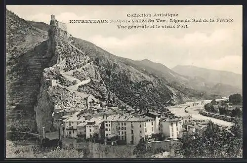 AK Entreveaux, vue générale et le vieux fort, vallée du Var