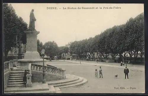 AK Digne, La Statue de Gassendi et le Pré-de-Foire