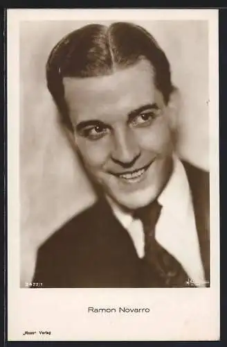 AK Schauspieler Porträt Ramon Novarro